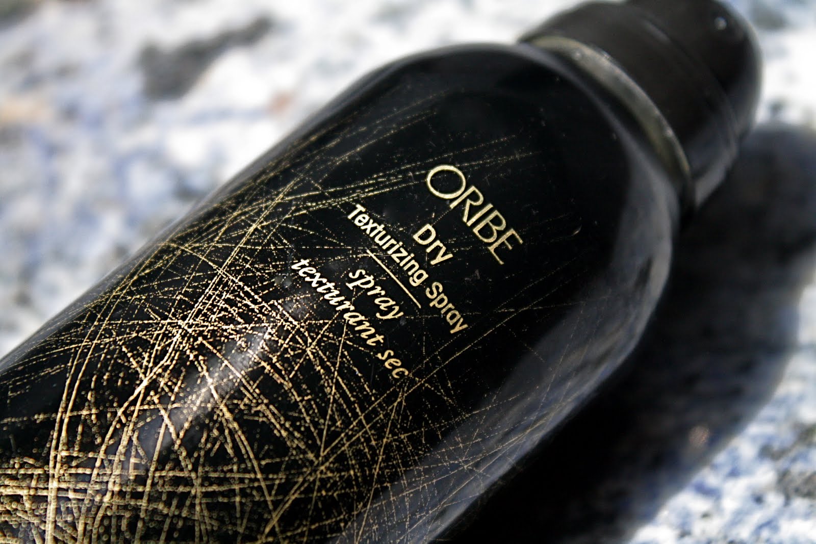 Read more about the article Product Review – Oribe Texture Spray