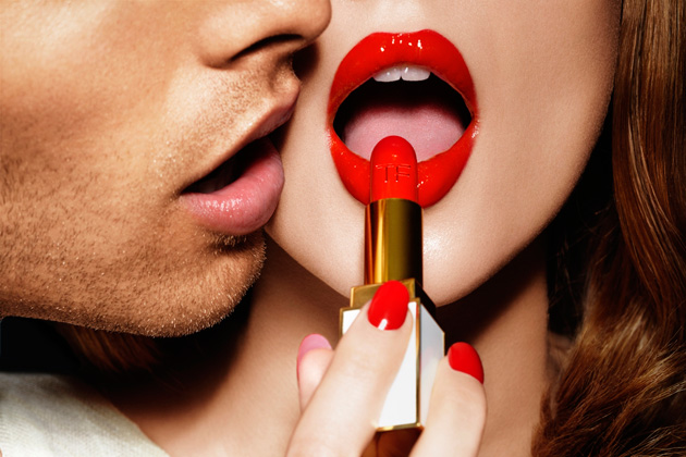 Read more about the article Seal The Kiss With Lipstick