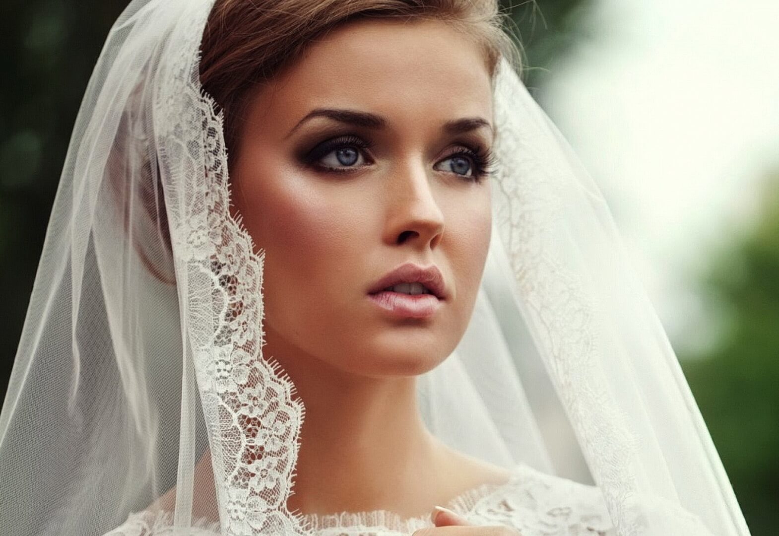 The Eligible Bride bridal makeup tips