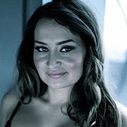 Earthy Vixen Isabel Rodriguez is a Toronto-based makeup
